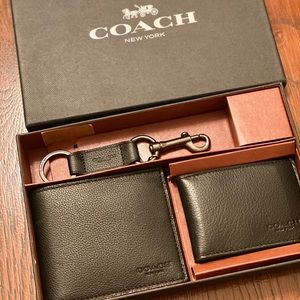 Coach Wallet Gift Set - Men’s *free shipping*